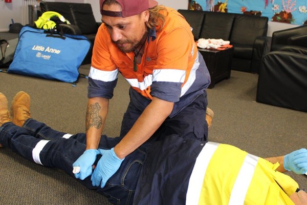 Shire staff upskill with St John - Kambalda Rec First Aid October 2021 08