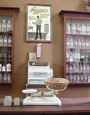 Coolgardie - Pharmacy Museum