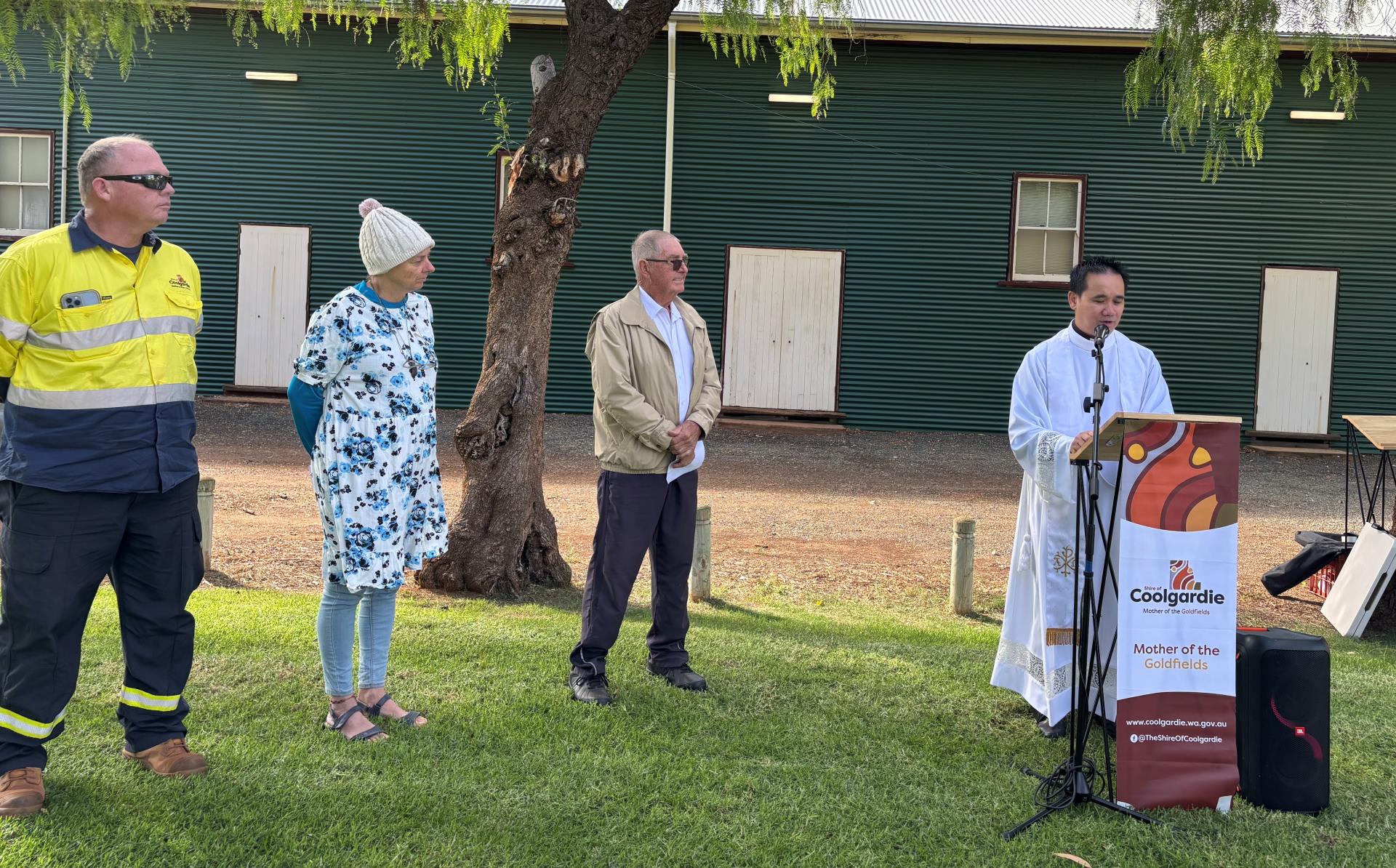 Coolgardie Community Comes Together for Blessing of the Roads Ceremony