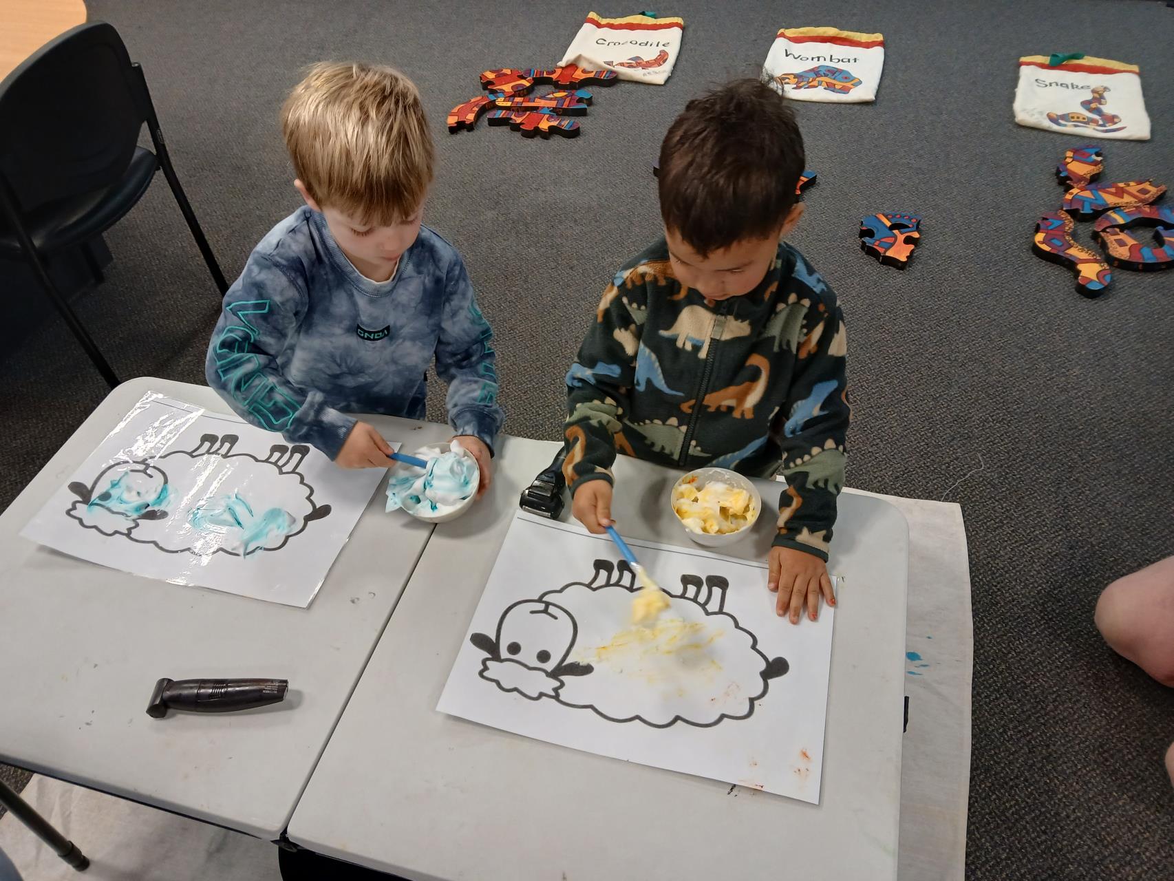Fun and Learning at the Kambalda Library with Beverly Pack’s Finger Gym!