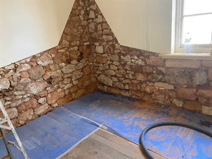 Image Gallery - Dry rising damp rectify render 01