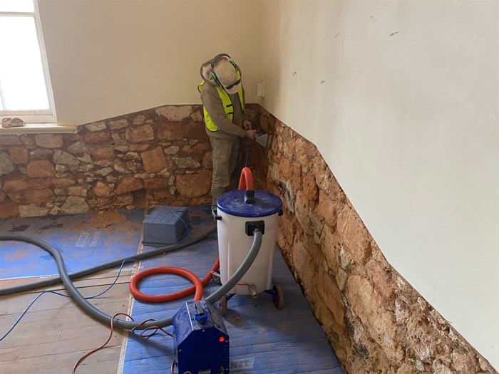 Image Gallery - Dry rising damp rectify render